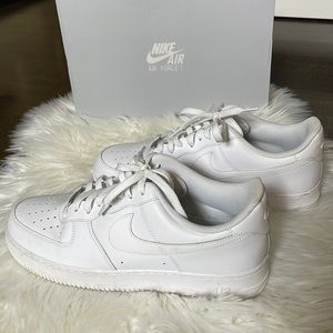 Nike Air Force 1 men’s size 13